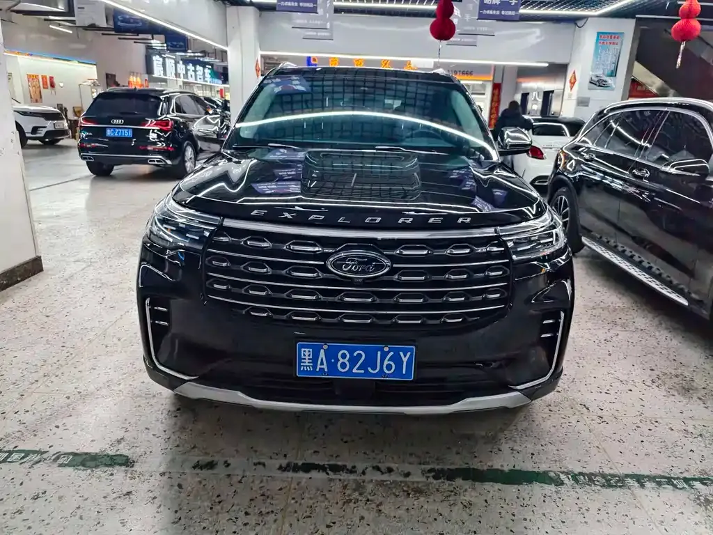 Ford Explorer 2024 из CN, фото 8