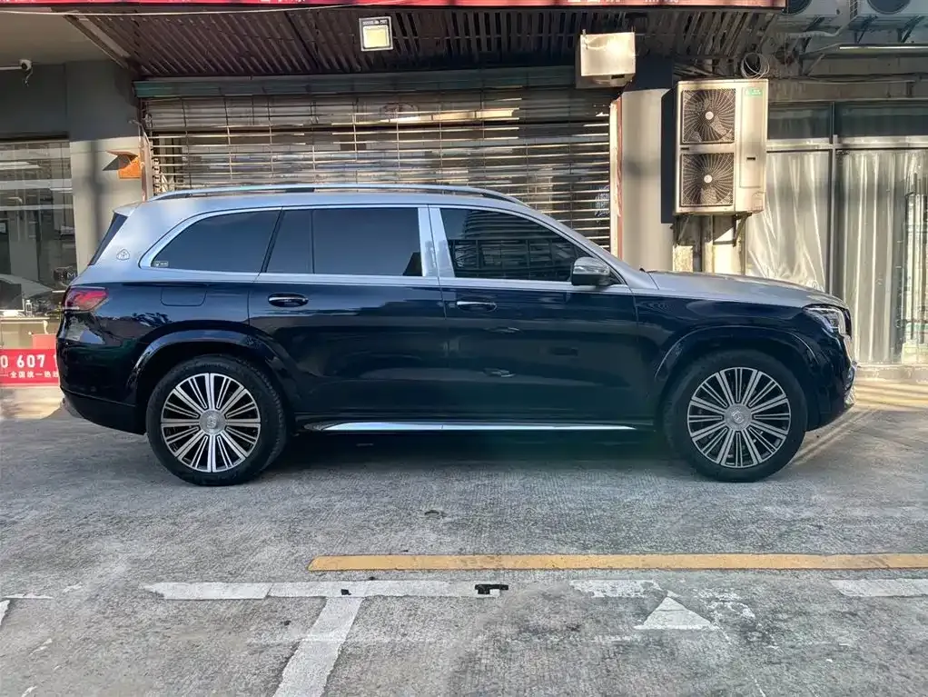 Mercedes-Benz GLS — фото 3