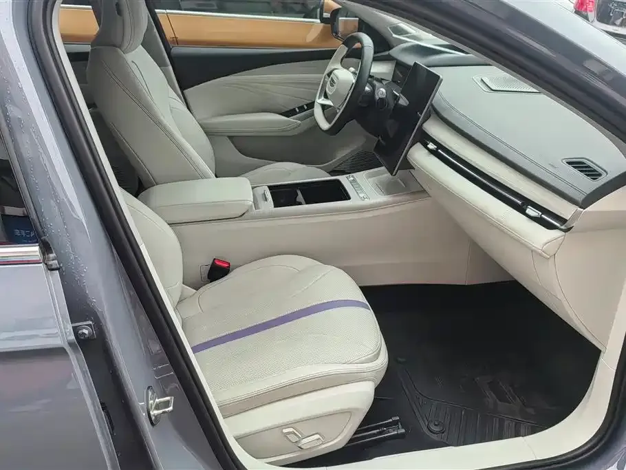 Geely Xingrui 2023 из CN, фото 3