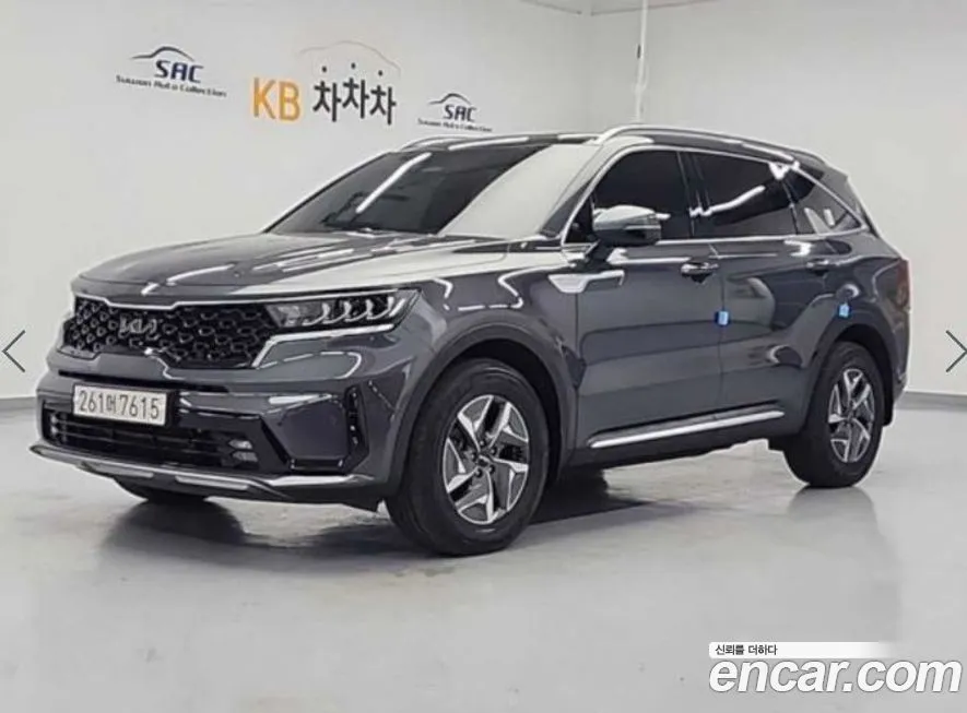 Kia Sorento — фото 1