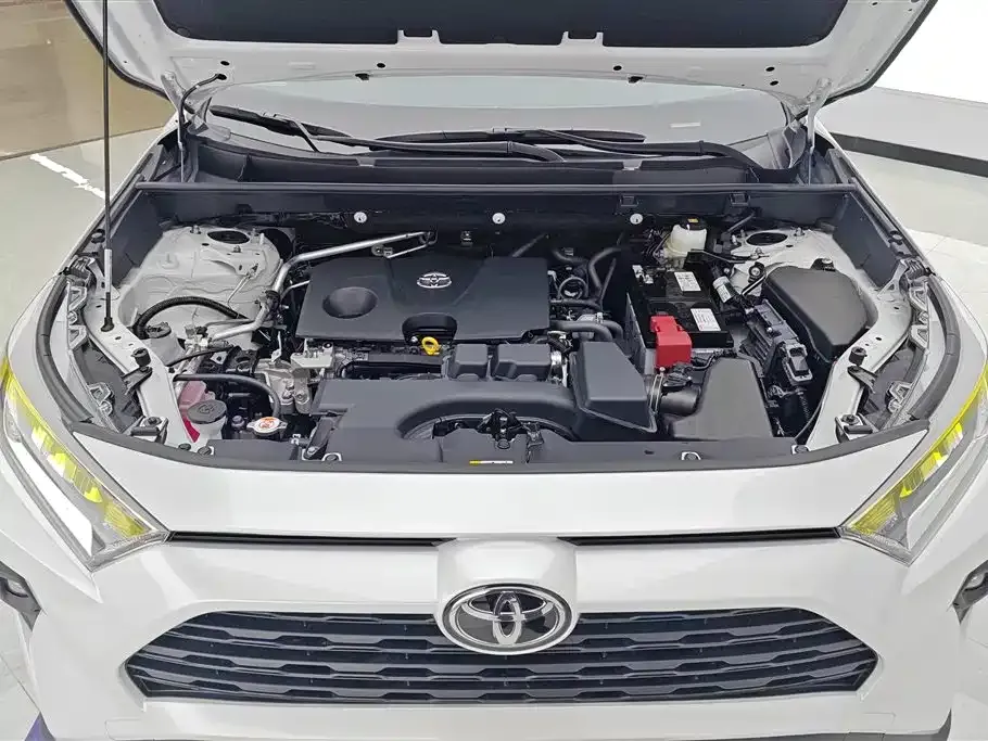 Toyota RAV4 2025 из CN, фото 10