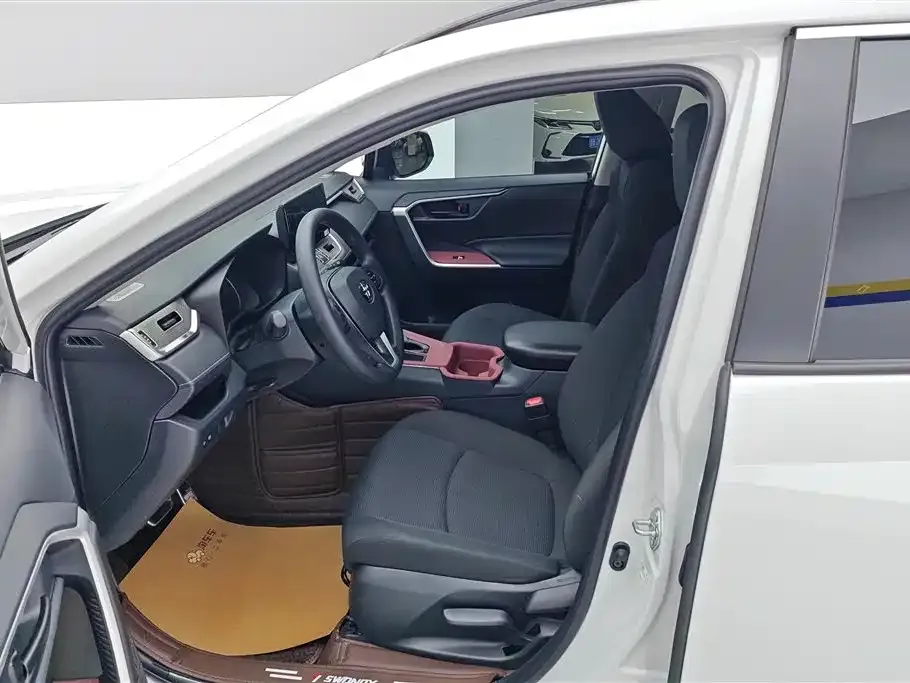 Toyota RAV4 2025 из CN, фото 7