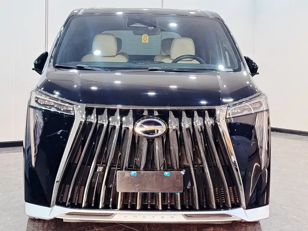 GAC Motor Trumpchi M8 — фото 10