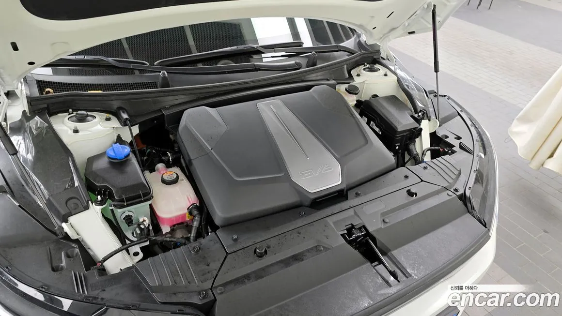 Kia EV6 2025 из KR, фото 8