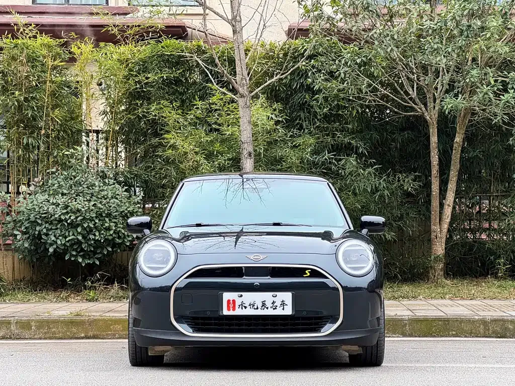 MINI Cooper EV 2024 из CN, фото 9