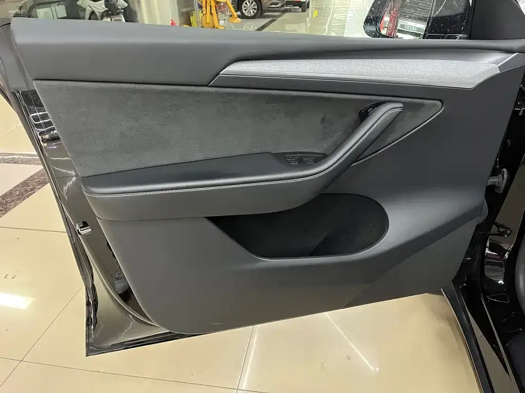 Tesla Model Y 2022 из CN, фото 8