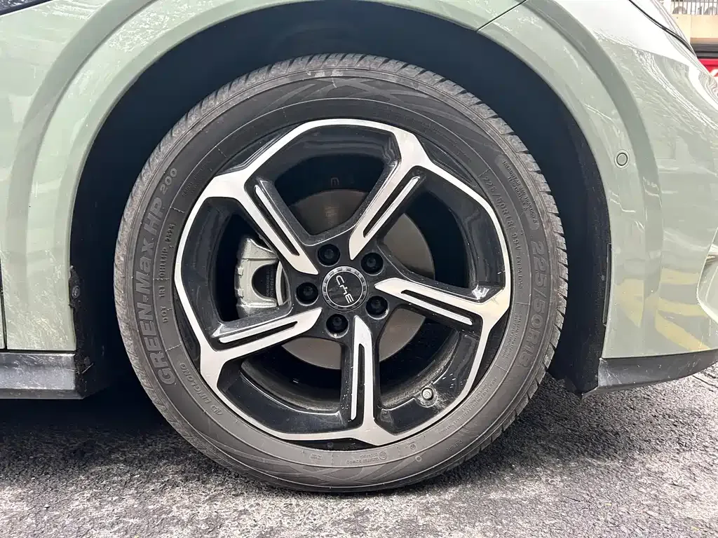 BYD Seal 06GT — фото 8