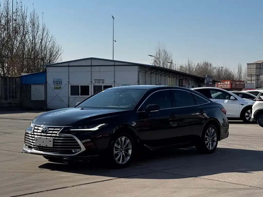 Toyota Avalon 2024 из CN, фото 1