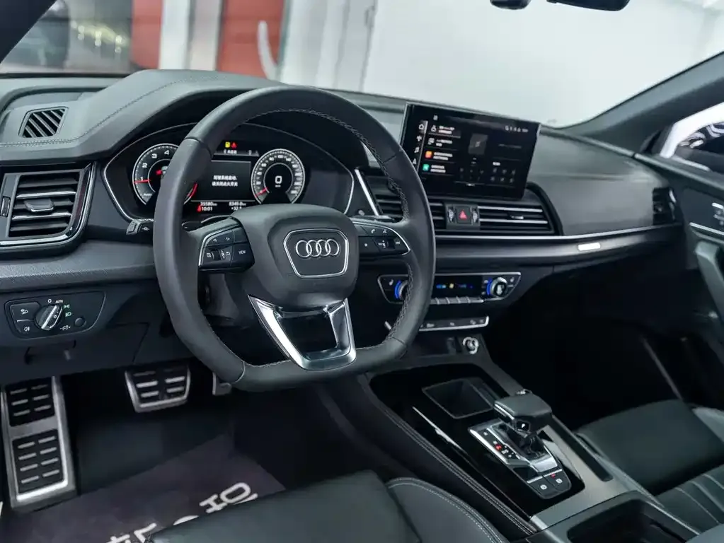 Audi Q5L 2024 из CN, фото 4