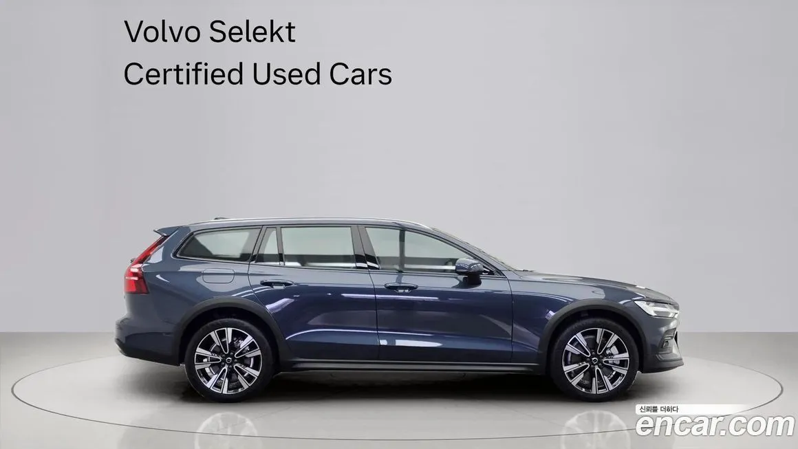 Volvo V60 — фото 4