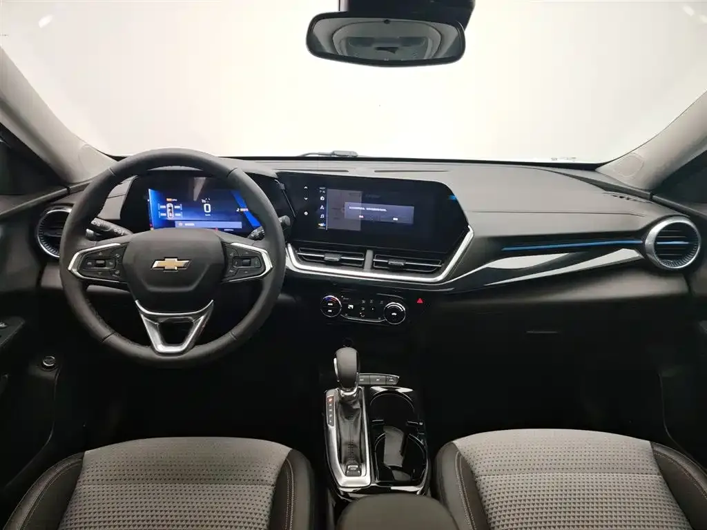 Chevrolet Seeker 2023 из CN, фото 10