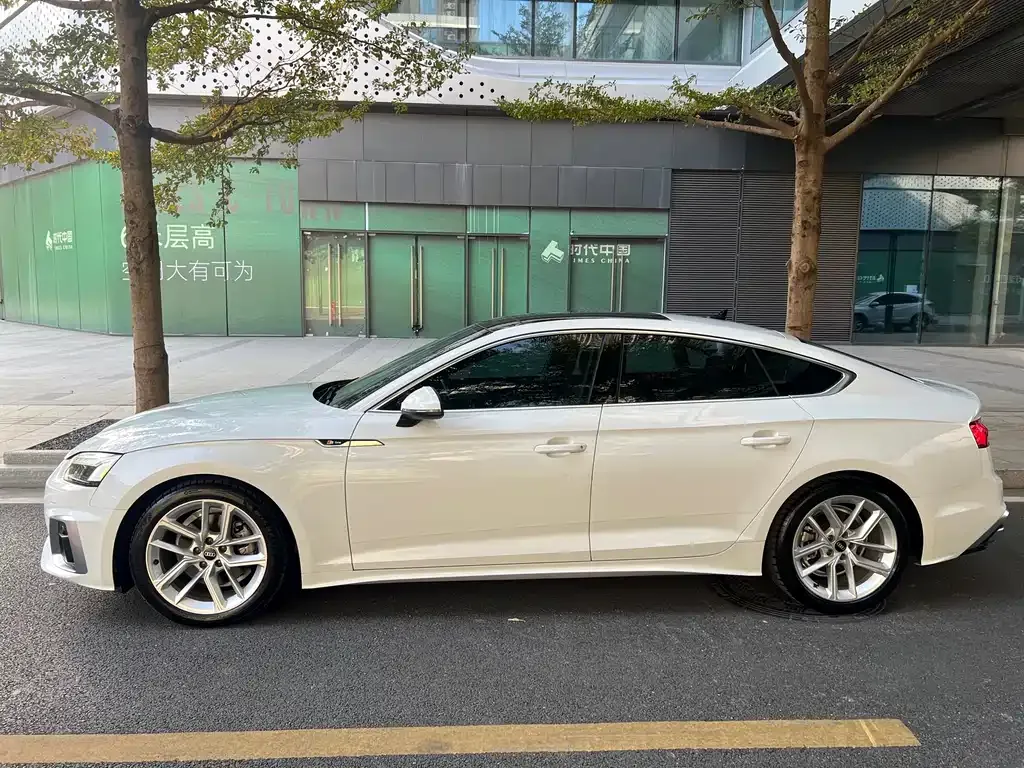 Audi A5 (Import) 2021 из CN, фото 5