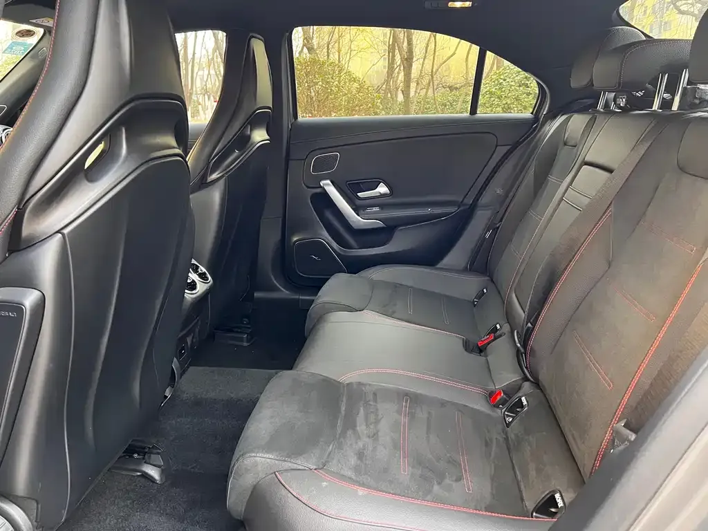 Mercedes-Benz A-Class AMG 2023 из CN, фото 3