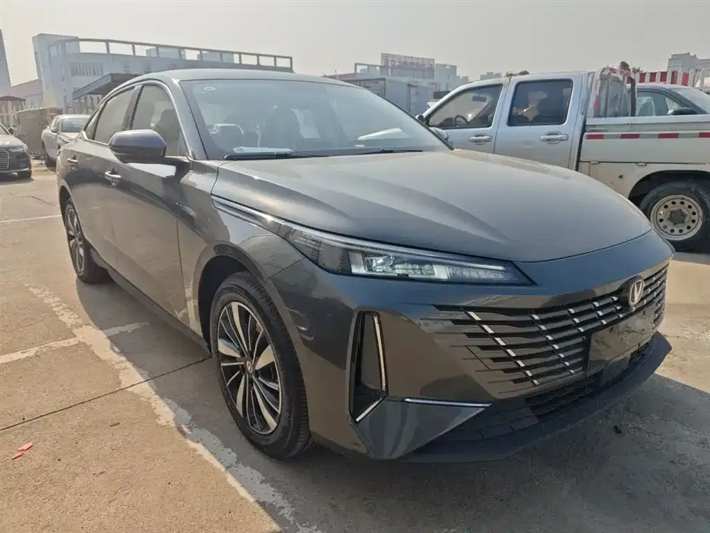 Changan Eado PHEV 2026 из CN, фото 4