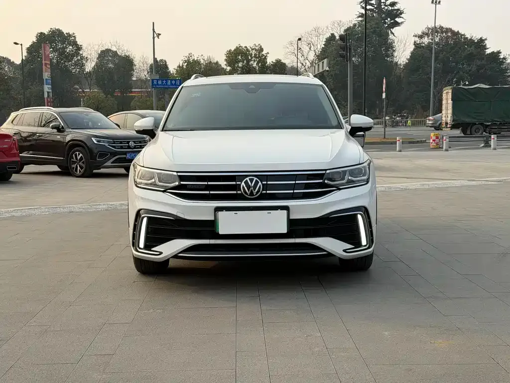 Volkswagen Tiguan L New Energy 2022 из CN, фото 6