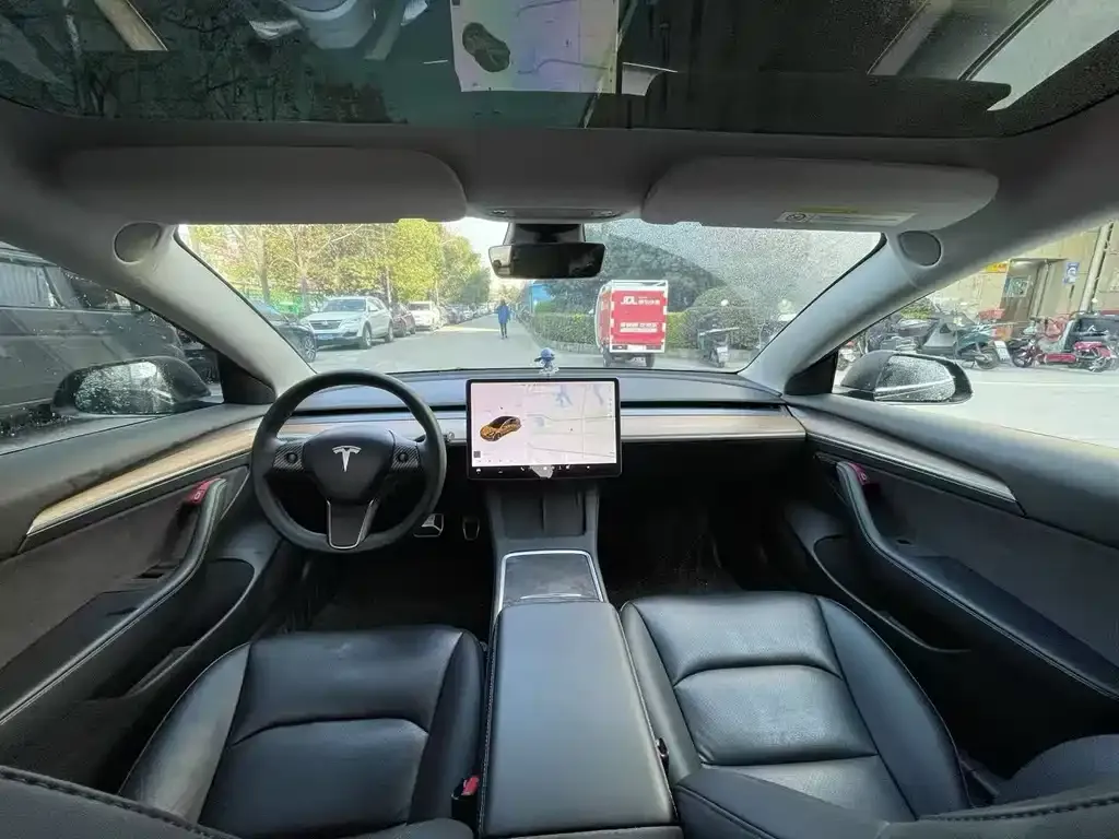 Tesla Model 3 2022 из CN, фото 7