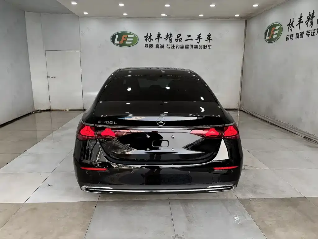 Mercedes-Benz E-Class 2025 из CN, фото 4