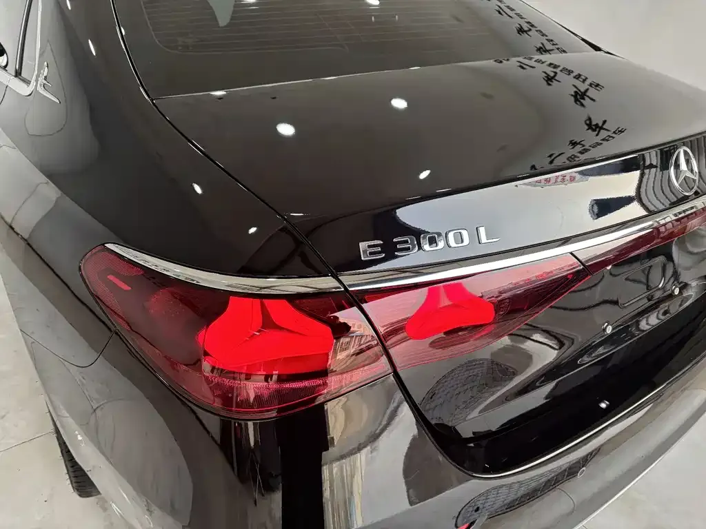 Mercedes-Benz E-Class 2025 из CN, фото 2