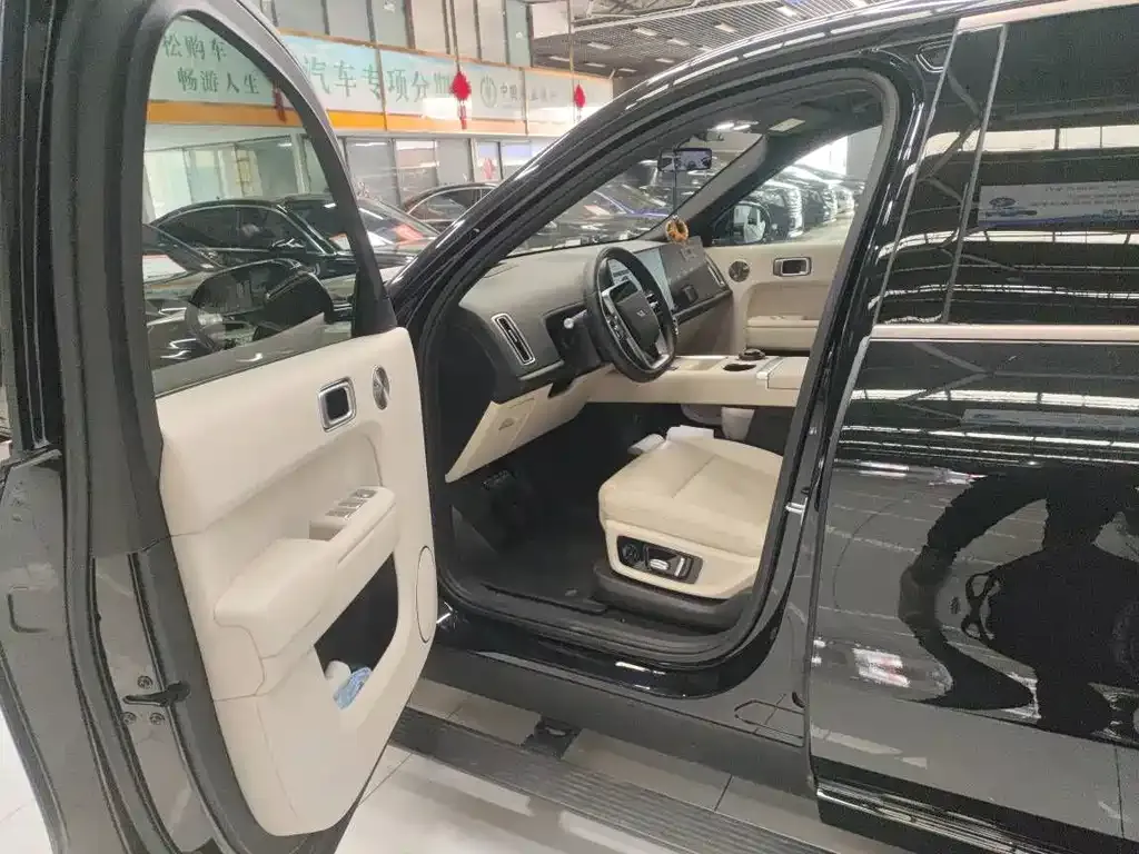 Li Auto L9 2025 из CN, фото 5