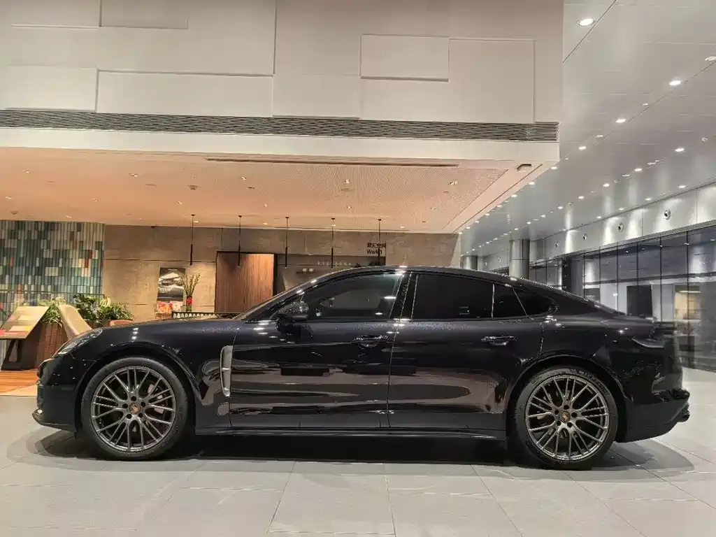 Porsche Panamera 2023 из CN, фото 6