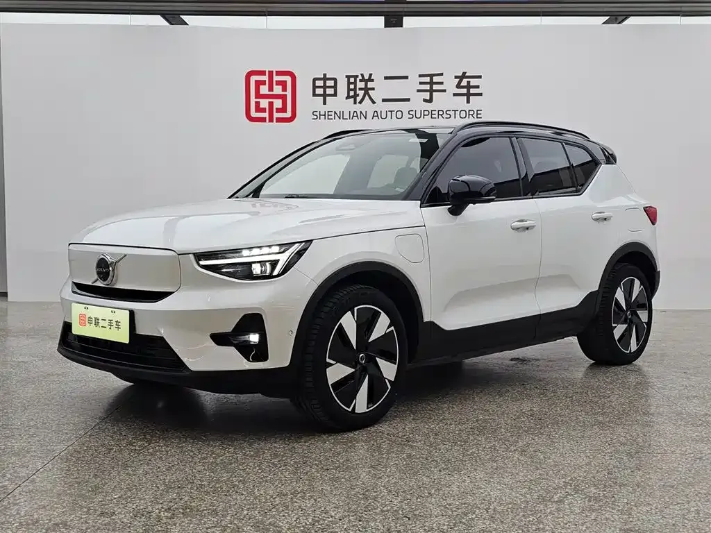 Volvo XC40 NEV 2023 из CN, фото 1