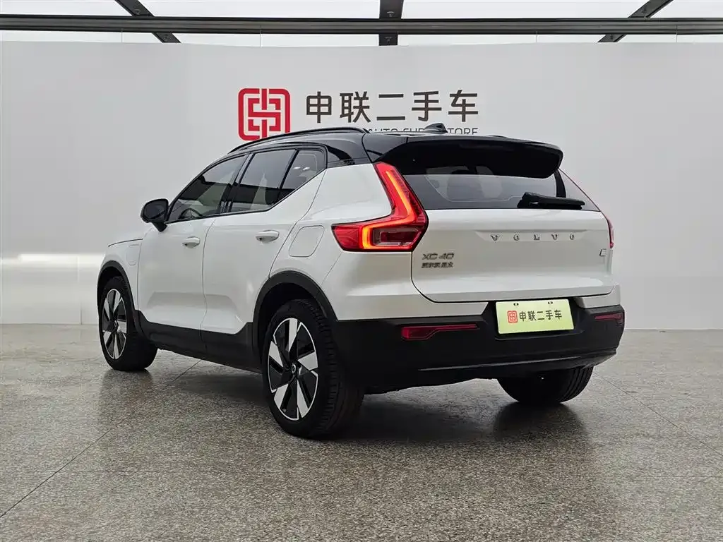 Volvo XC40 NEV 2023 из CN, фото 2