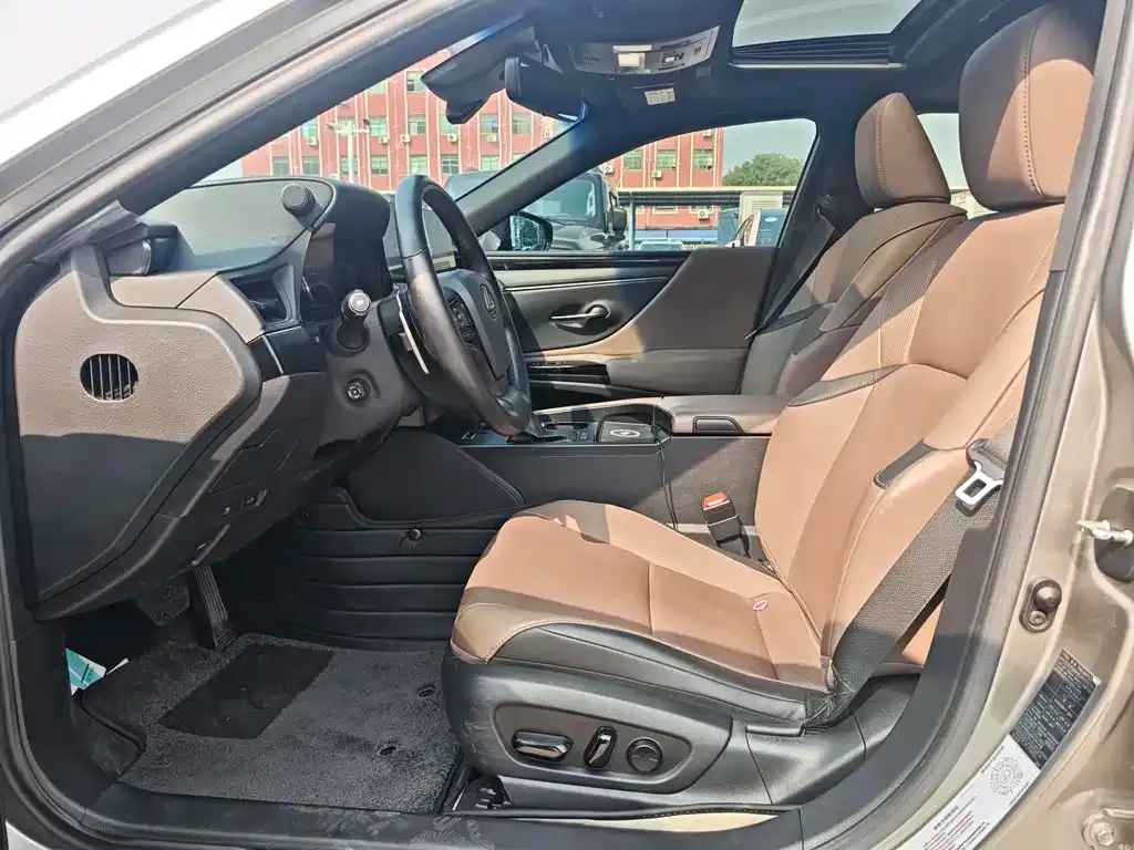 Lexus ES 2022 из CN, фото 3