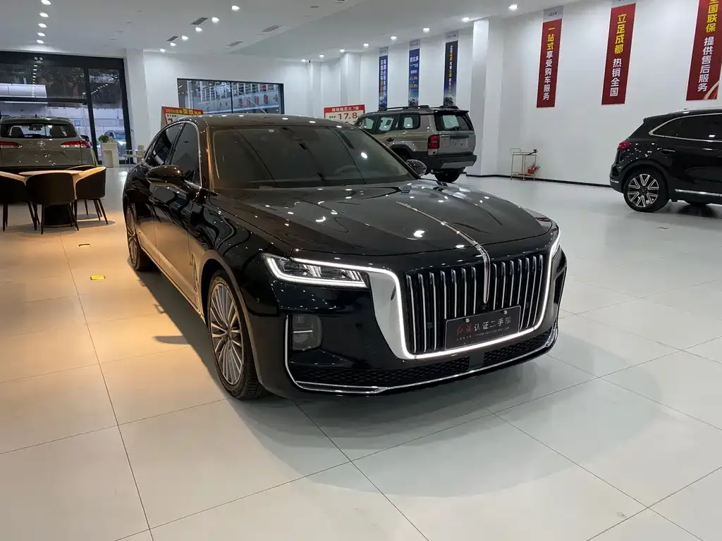 Hongqi H9 — фото 4