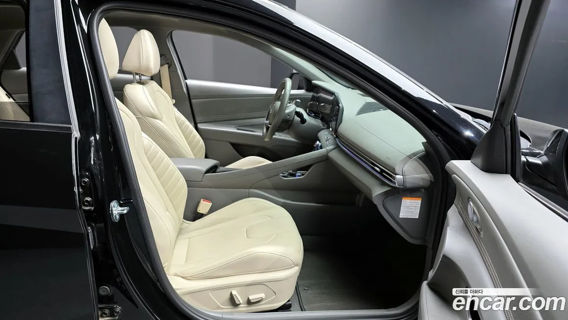 Hyundai AVANTE — фото 10