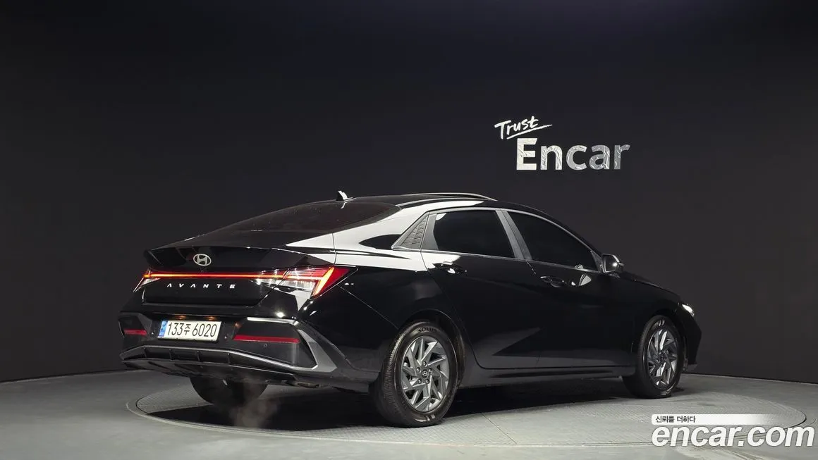 Hyundai AVANTE — фото 2