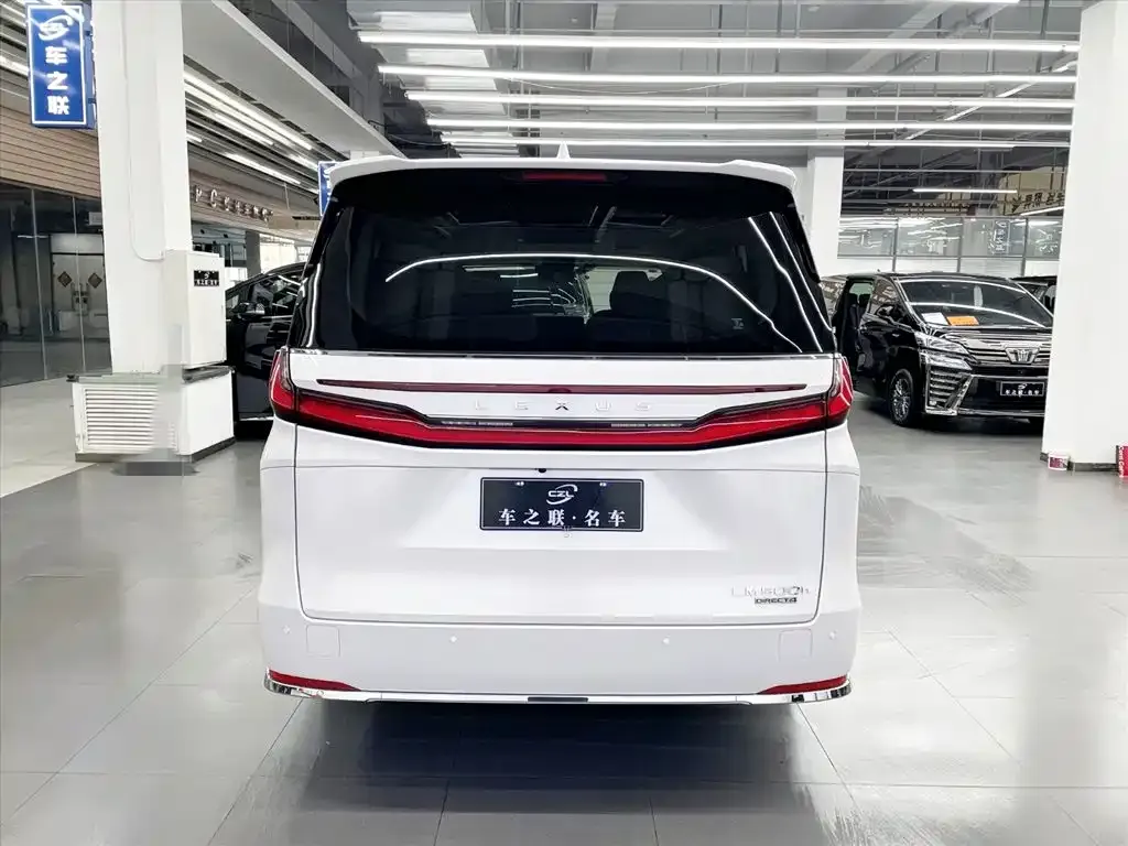 Lexus LM 2025 из CN, фото 10