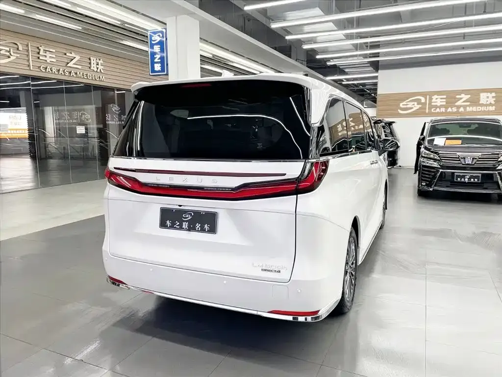 Lexus LM 2025 из CN, фото 6