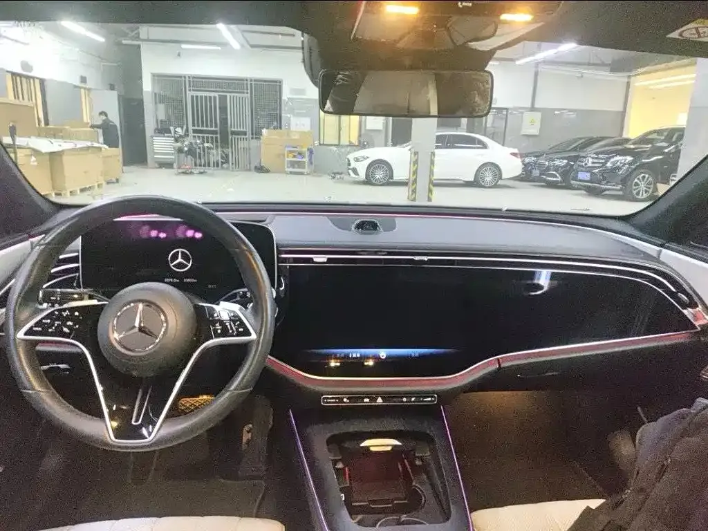 Mercedes-Benz E-Class 2024 из CN, фото 5