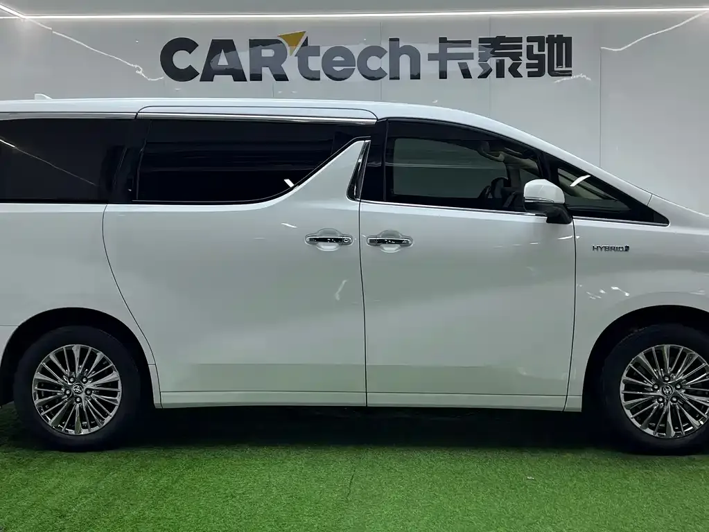 Toyota Alphard 2022 из CN, фото 6