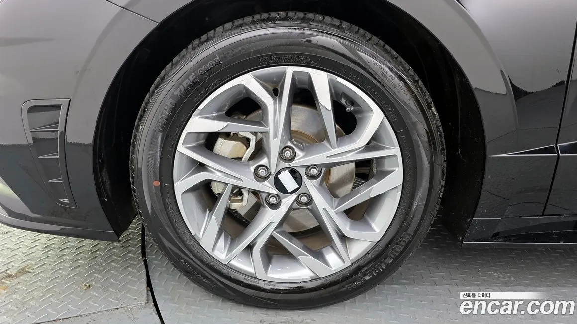 Hyundai Sonata 2023 из KR, фото 6