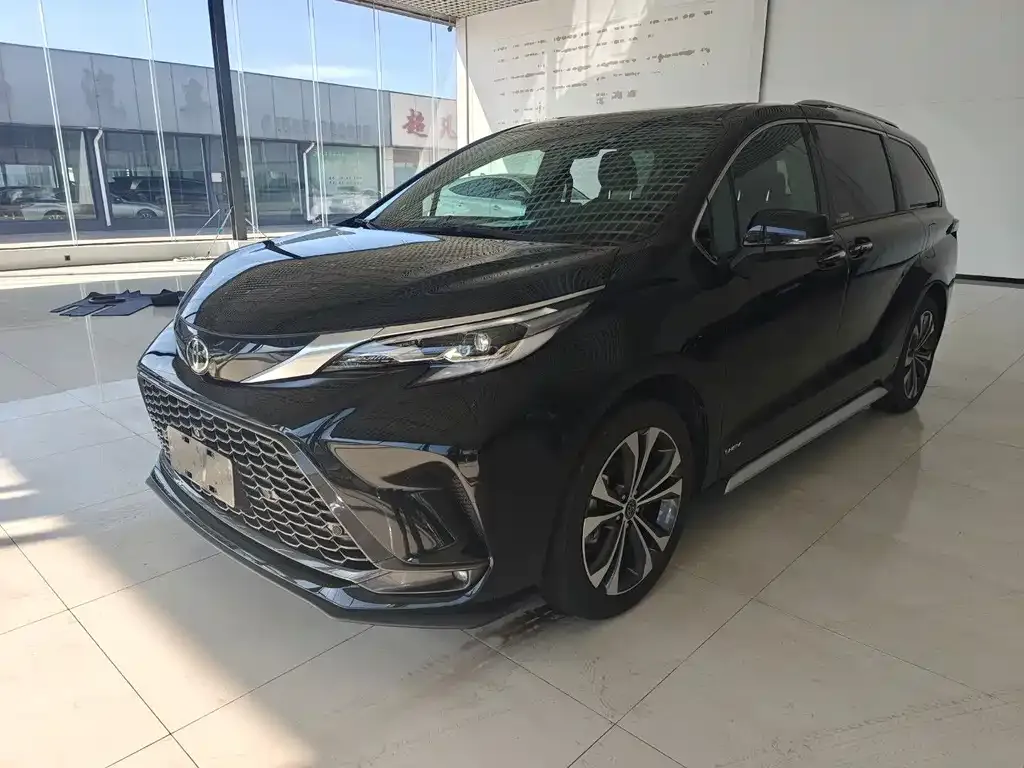 Toyota Granvia 2025 из CN, фото 1