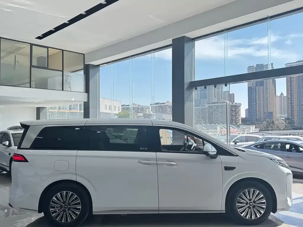 BYD Xia 2025 из CN, фото 6