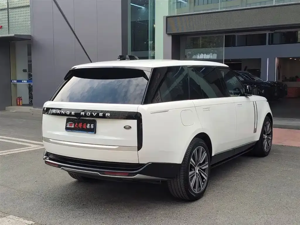Land Rover Range Rover 2024 из CN, фото 8