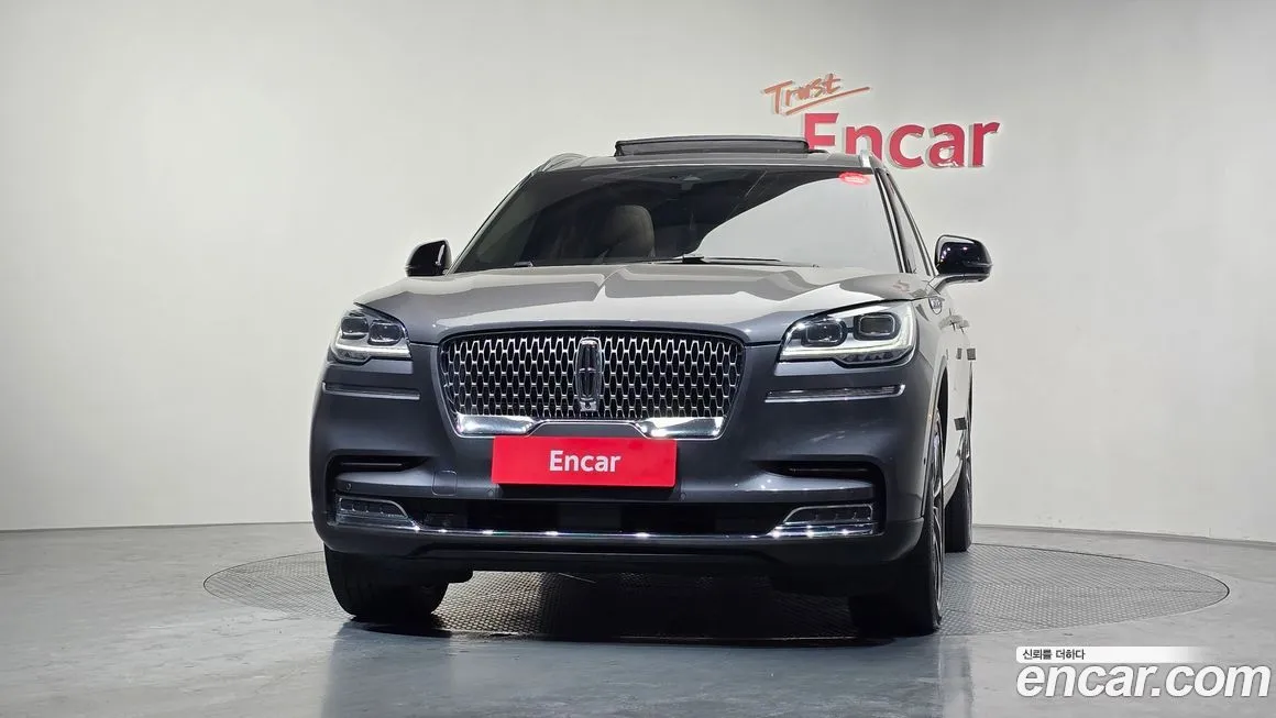 Lincoln Aviator 2023 из KR, фото 5