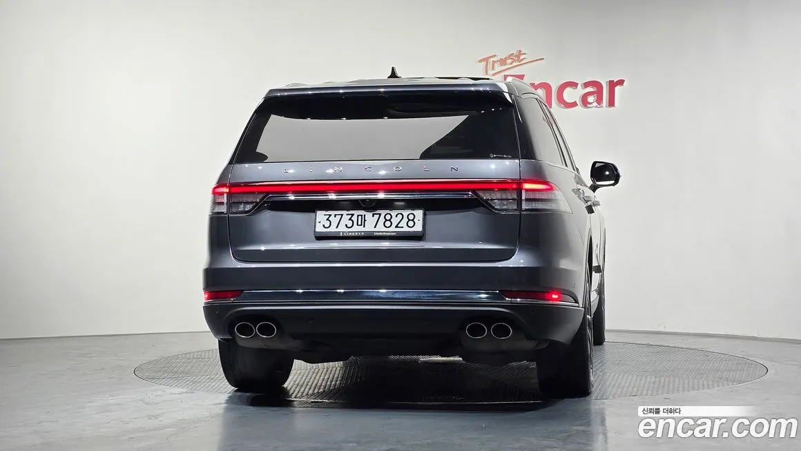 Lincoln Aviator 2023 из KR, фото 3