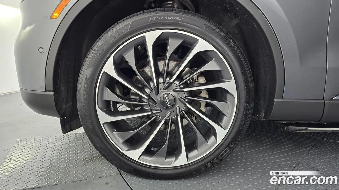 Lincoln Aviator 2023 из KR, фото 7
