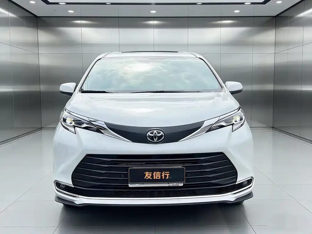Toyota Sienna 2025 из CN, фото 7