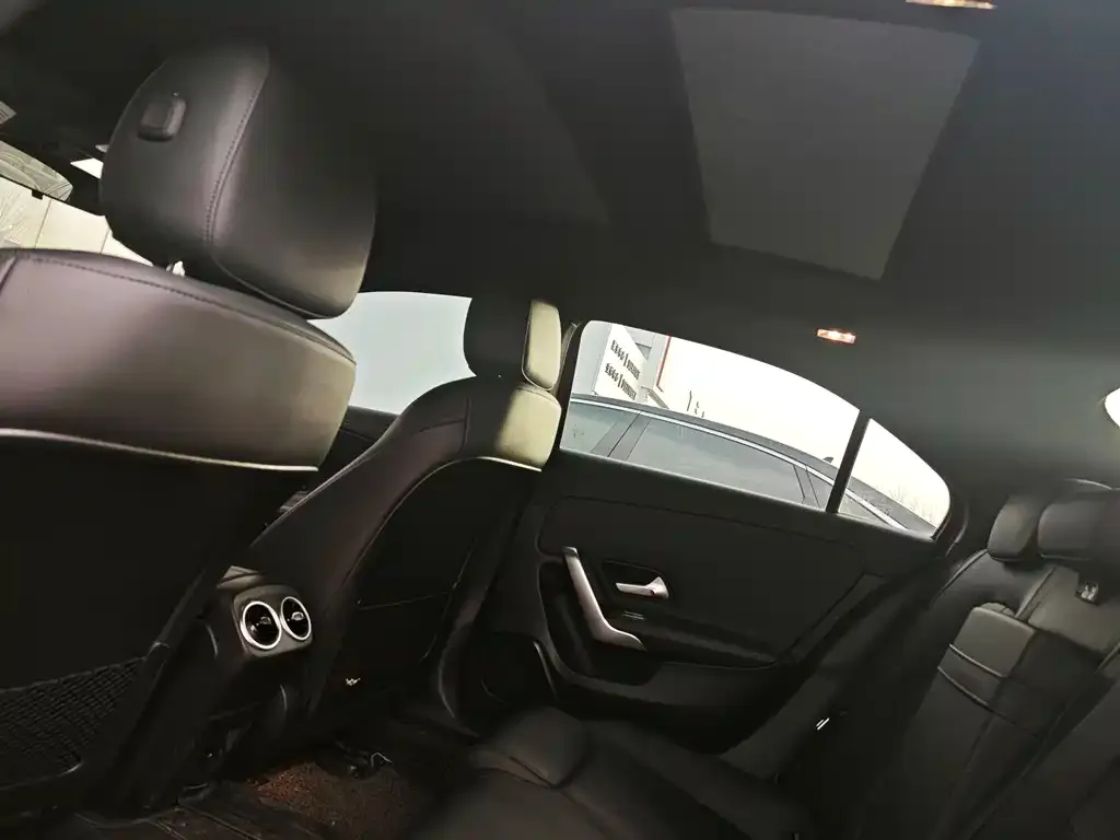 Mercedes-Benz A-Class 2022 из CN, фото 2