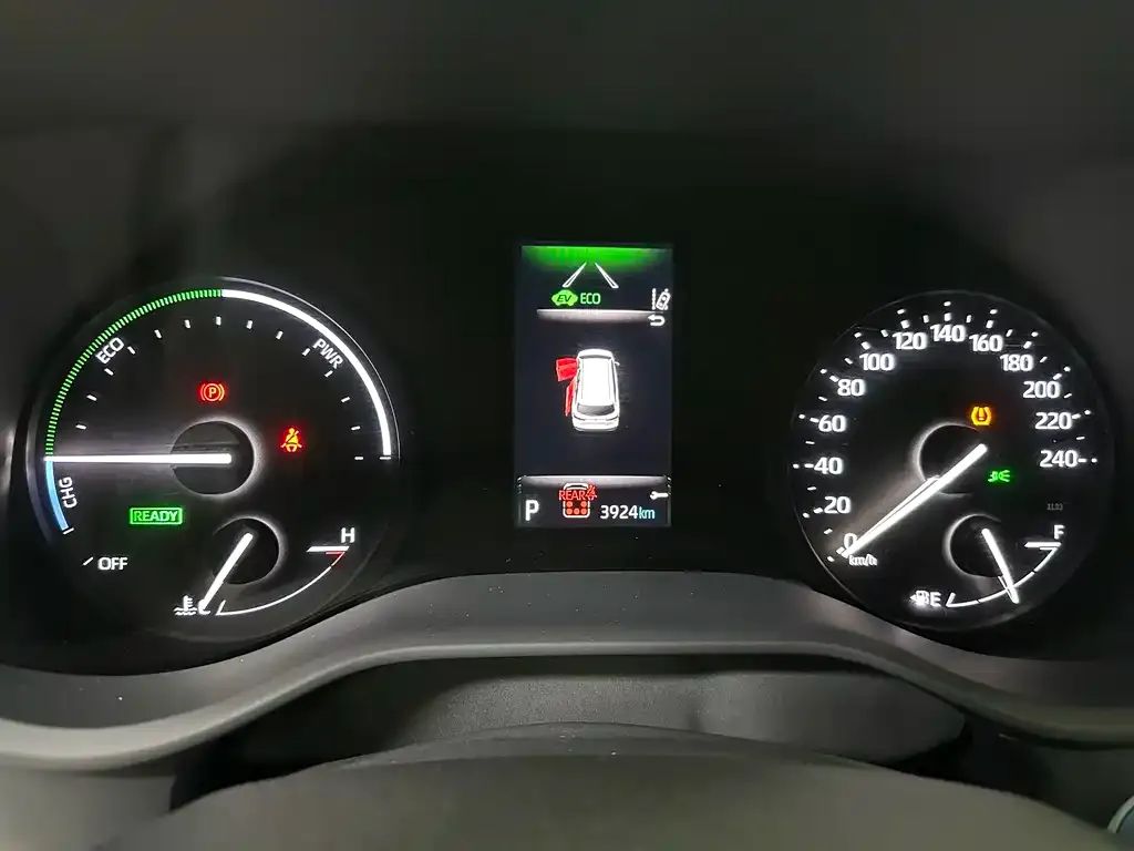 Toyota Sienna 2024 из CN, фото 3