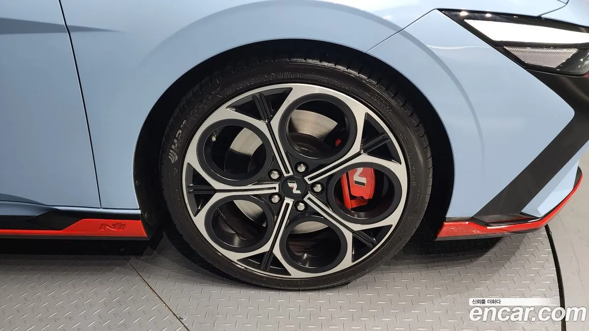 Hyundai AVANTE — фото 4