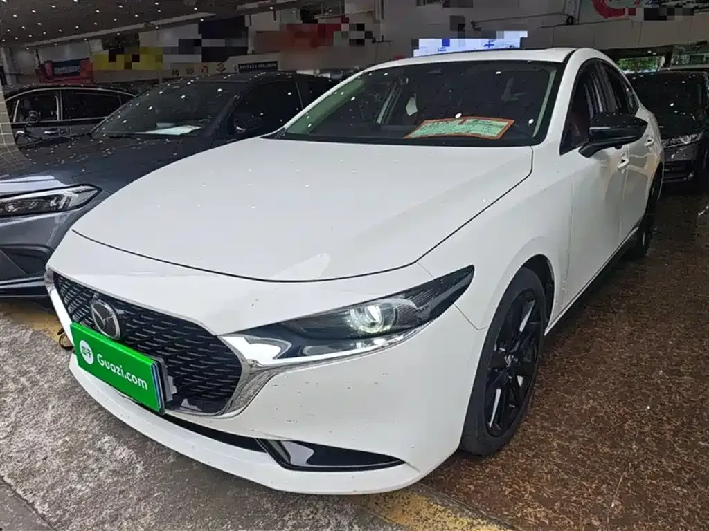 Mazda 3 Axela 2024 из CN, фото 1