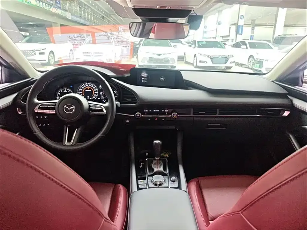 Mazda 3 Axela 2024 из CN, фото 5