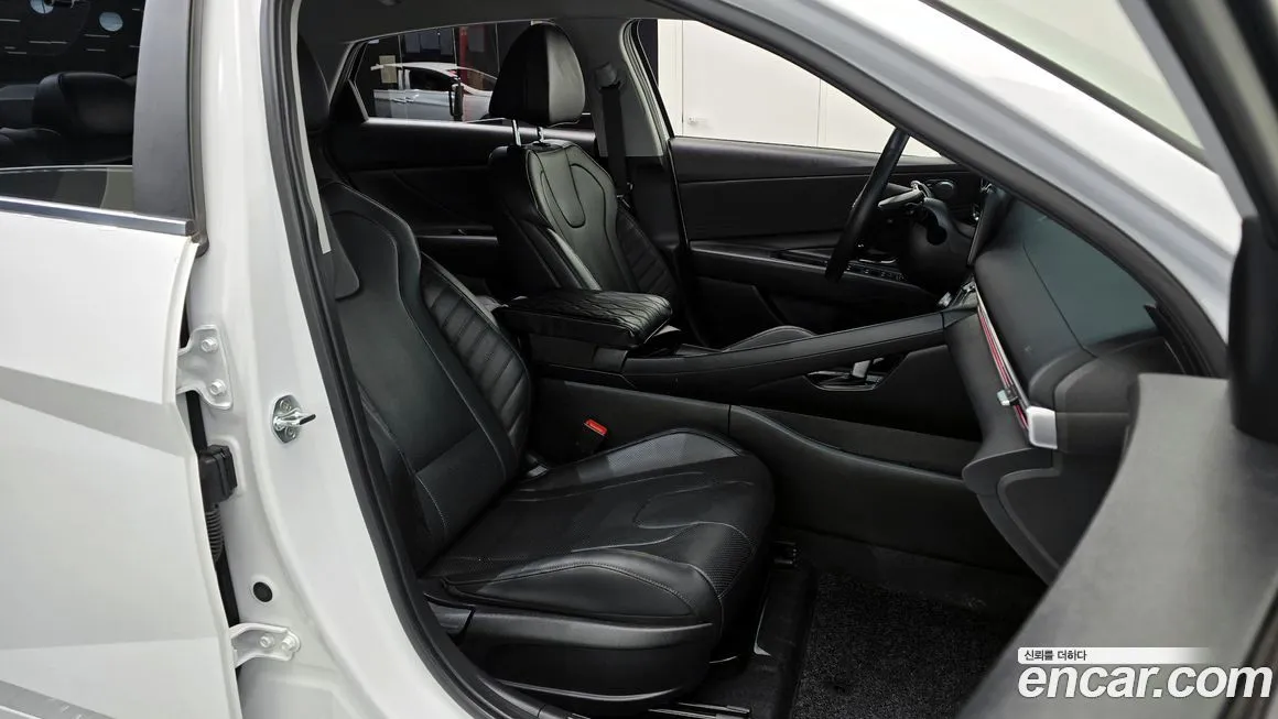Hyundai AVANTE 2021 из KR, фото 7