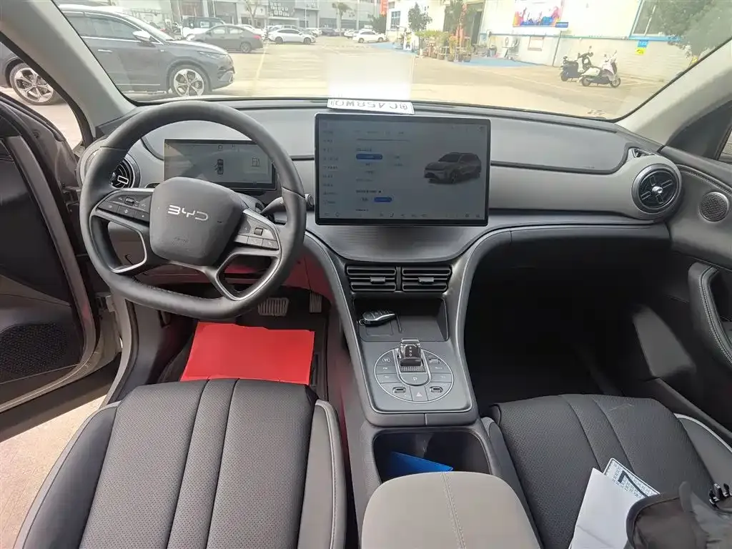 BYD Seal 05 DM-i 2025 из CN, фото 2
