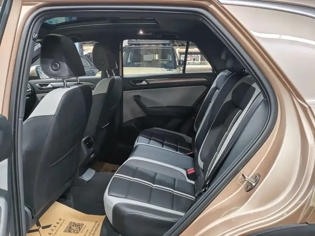 Volkswagen T-Roc 2025 из CN, фото 10